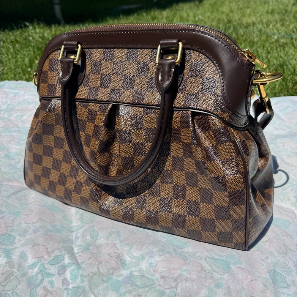 Authentic Louis Vuitton Trevi PM